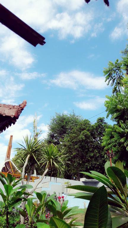 ホテルLembah Bhucarya レンボンガン島 エクステリア 写真