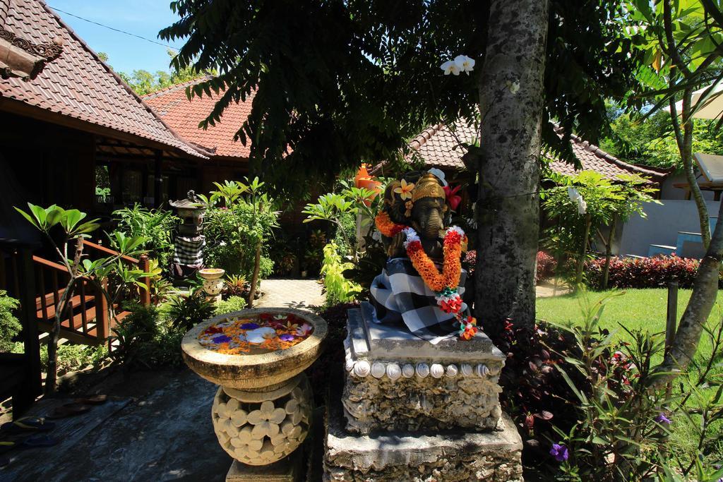 ホテルLembah Bhucarya レンボンガン島 エクステリア 写真