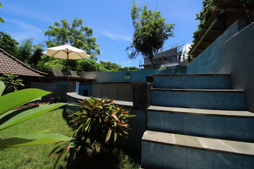 ホテルLembah Bhucarya レンボンガン島 エクステリア 写真